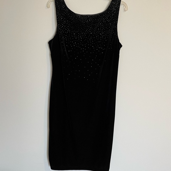 Robbie Bee Velvet Dress Black Size 14 Rhinestone Sleeveless - Picture 2 of 8